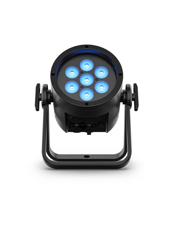 CHAUVET Well Pod 2 (x6) in charging roadcase